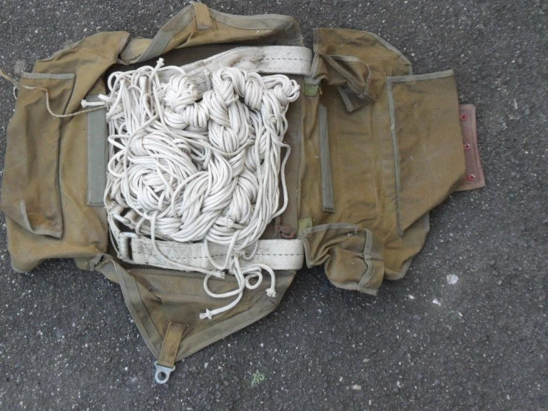 WW2 musette militaire de parachute SWITLIK AN-6515 US CORPS ARMY