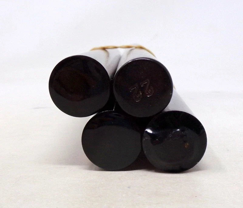 Lot de 4 batons anciens en bakelite - 503 grams