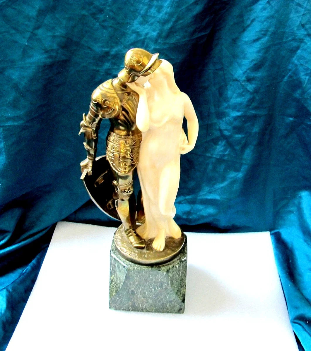 1 sur 253 ERICH SCHMIDT-KESTNER Sculpture Art Nouveau en bronze et albâtre "Lovers" 1910