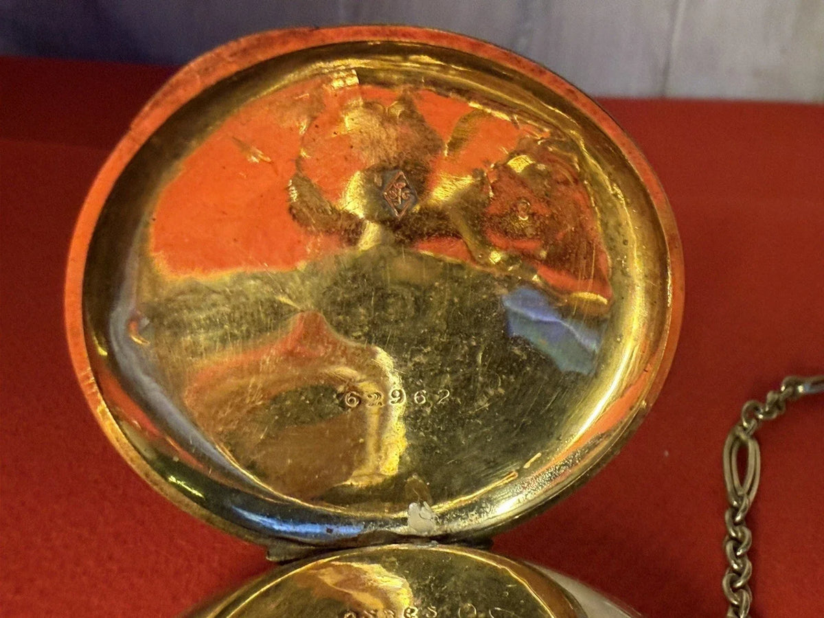Montre gousset très ancienne en or avec chaîne en or – aiguilles en or
