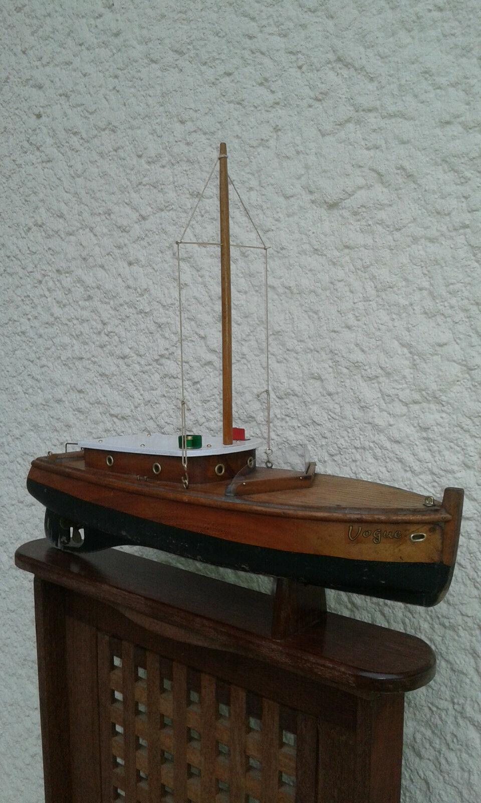 Rare Canot Bateau Vedette de bassin Vogue