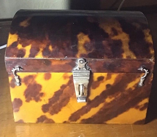 Coffret À Bijoux Louis XIV Régence Fermoirs Et Charnières En Argent