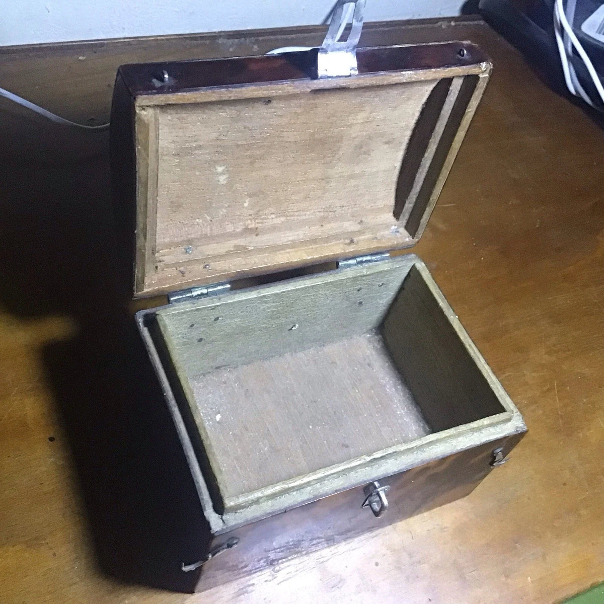 Coffret À Bijoux Louis XIV Régence Fermoirs Et Charnières En Argent