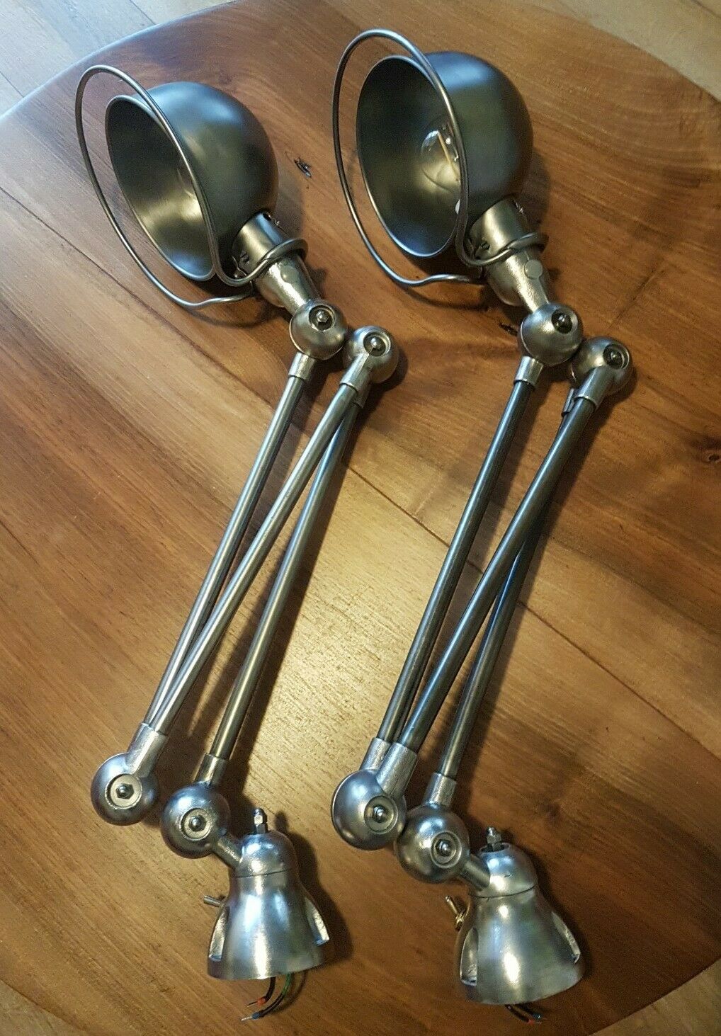 Paire de 2 authentiques anciennes lampes Jielde 3 bras