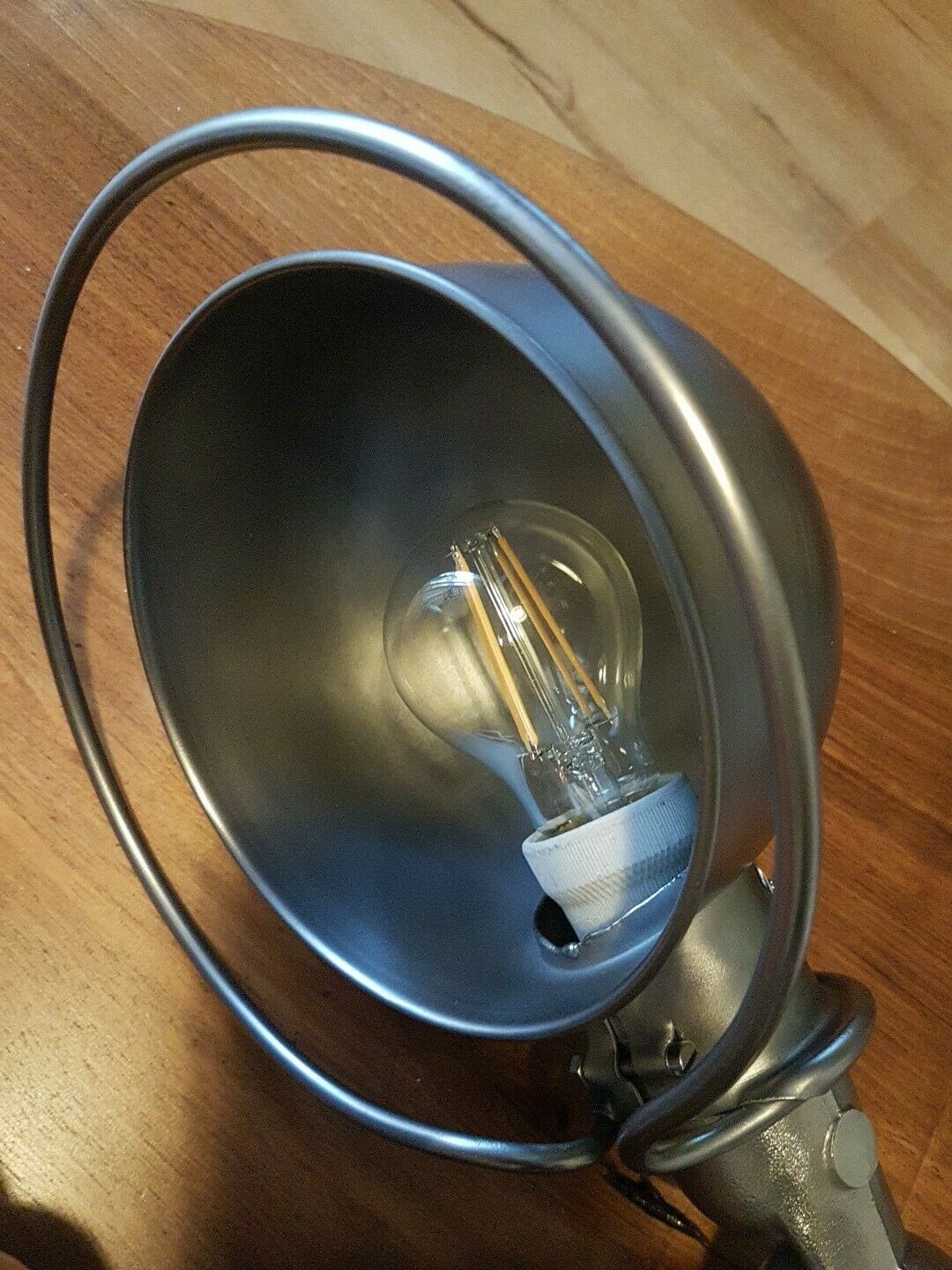Paire de 2 authentiques anciennes lampes Jielde 3 bras
