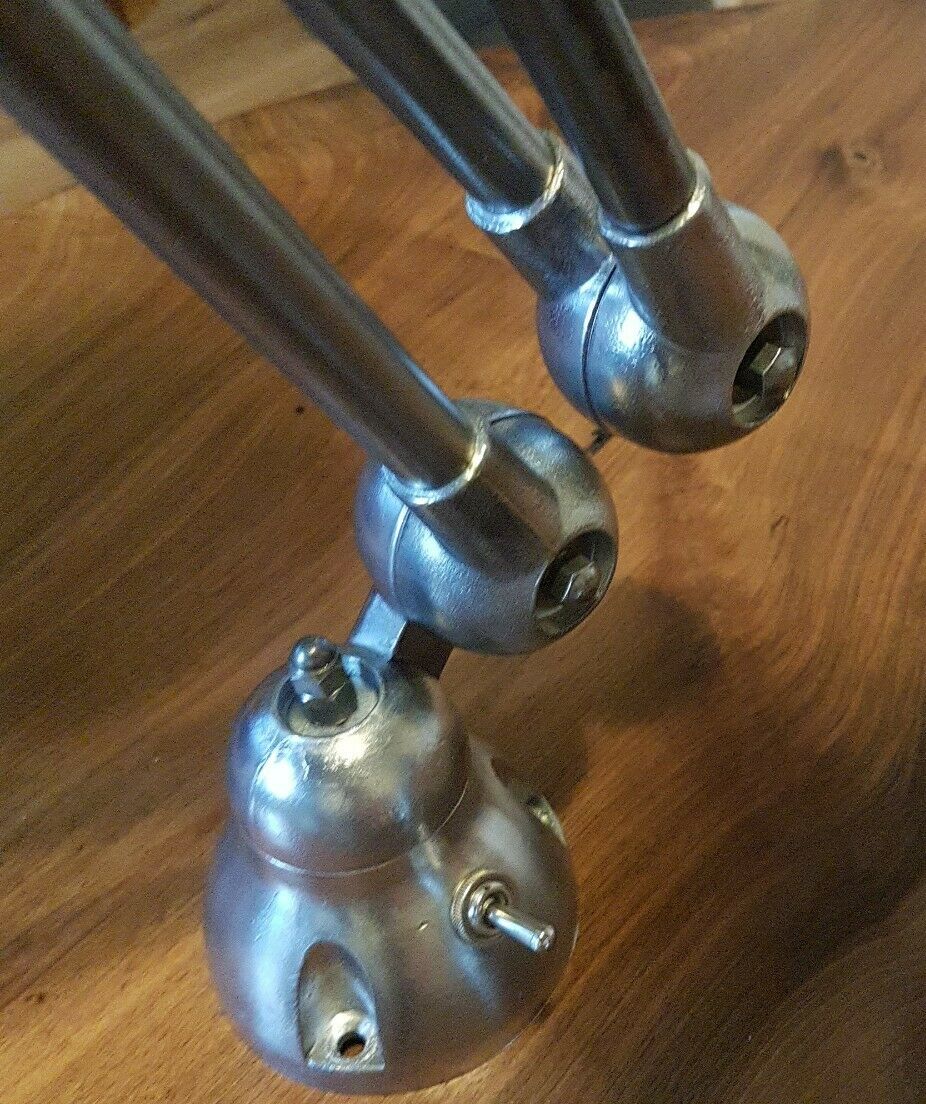 Paire de 2 authentiques anciennes lampes Jielde 3 bras