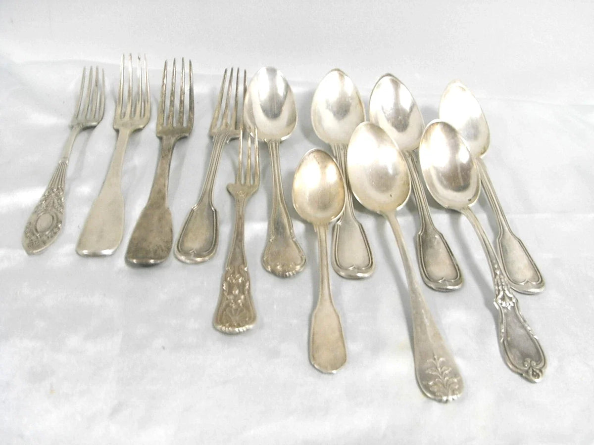 ANCIENS LOT 12 COUVERTS CUILLERE FOUCHETTE ARGENT MASSIF