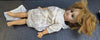 POUPEE JUMEAU PORCELAINE BOUCHE FERMÉE YEUX FIXES RAYONS TAILLE 6 SIZE DOLL