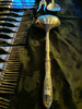 RARE ANCIEN SERVICE STYLE L.XV DE 49 COUVERTS EN ARGENT POINCON "800"