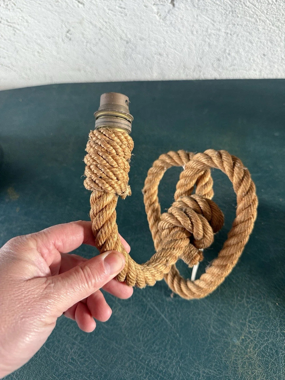 Paire D’appliques Audoux Minet En Forme De Cœurs