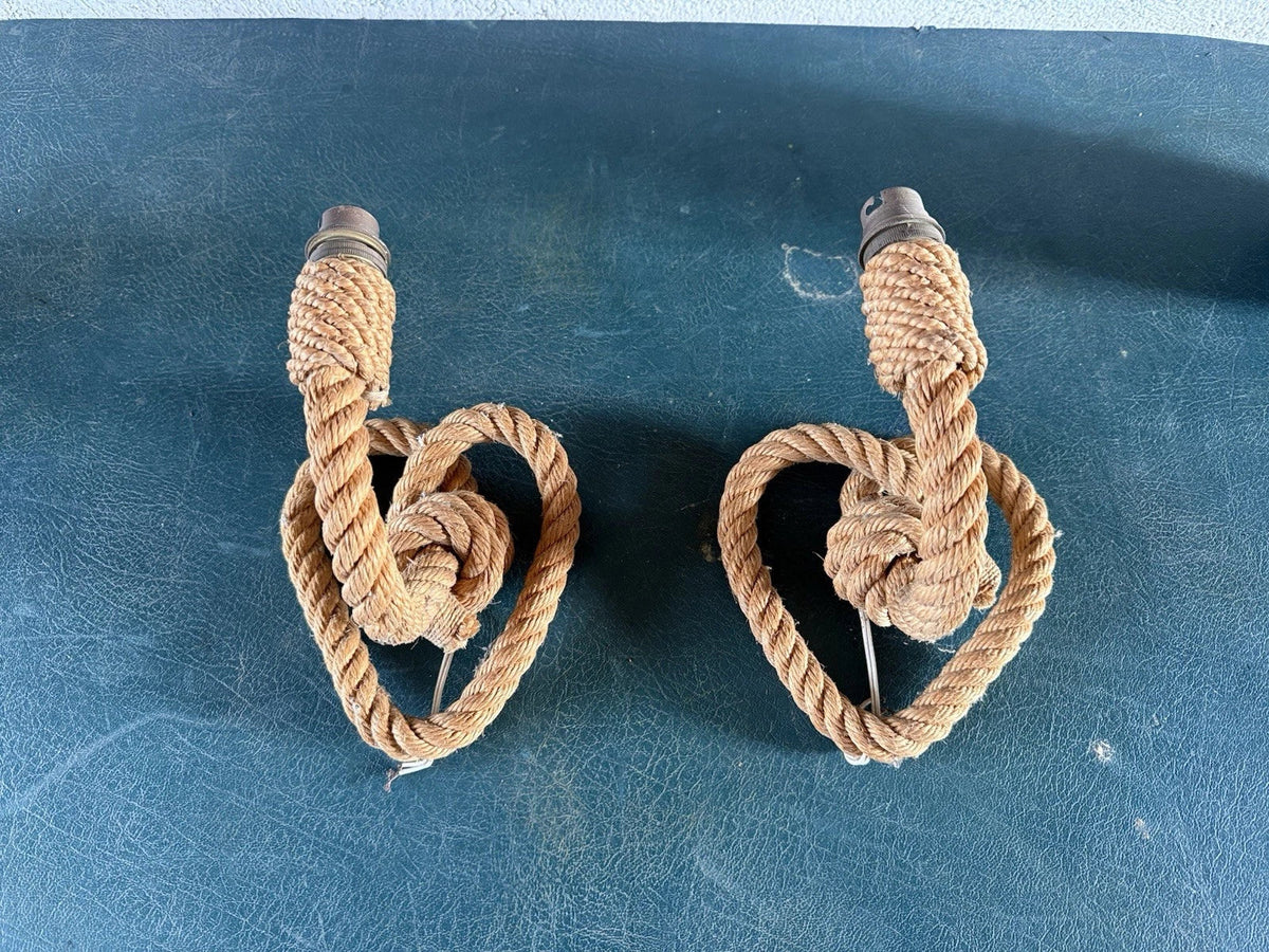 Paire D’appliques Audoux Minet En Forme De Cœurs