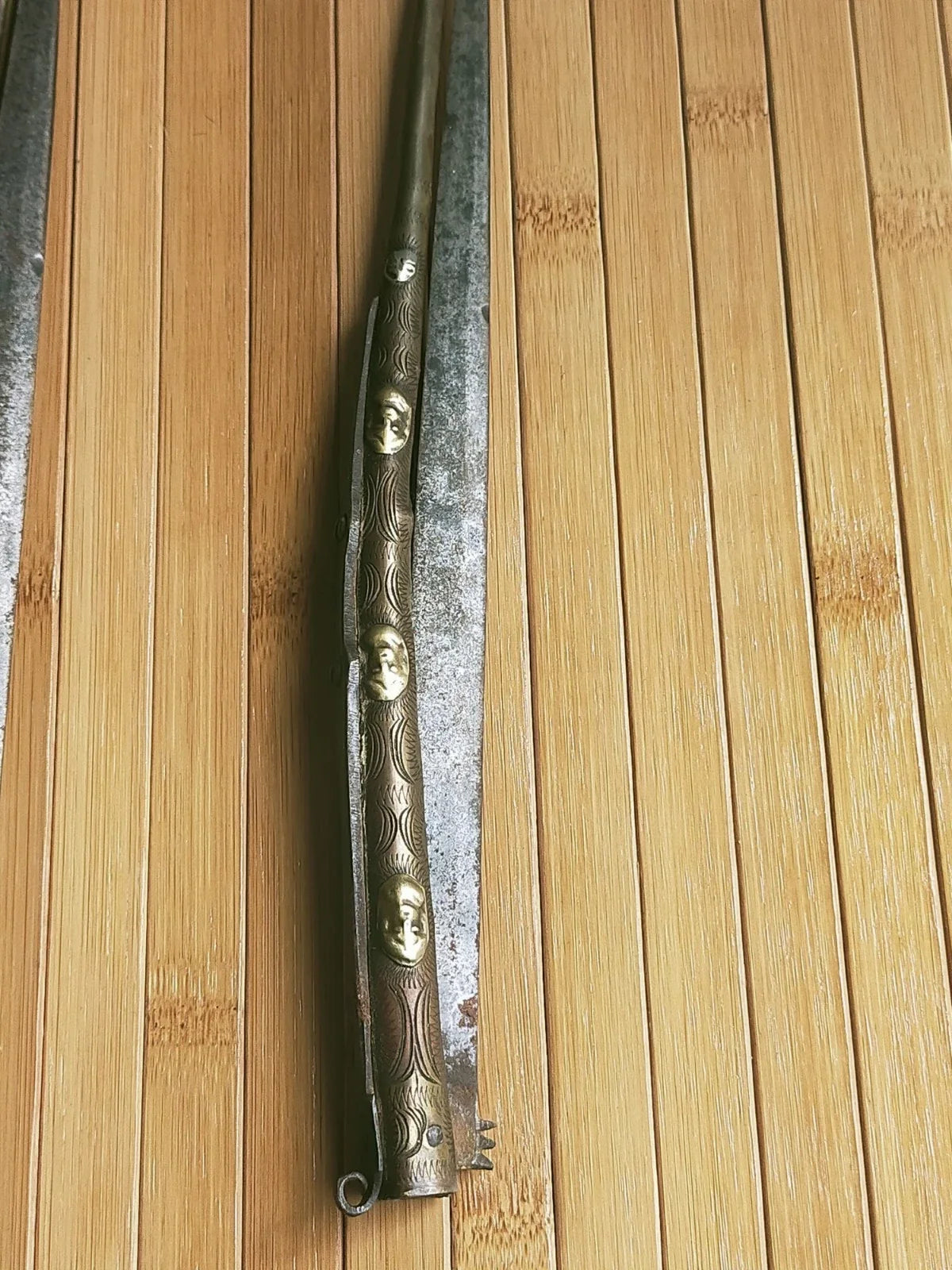 2 x anciens couteaux navaja