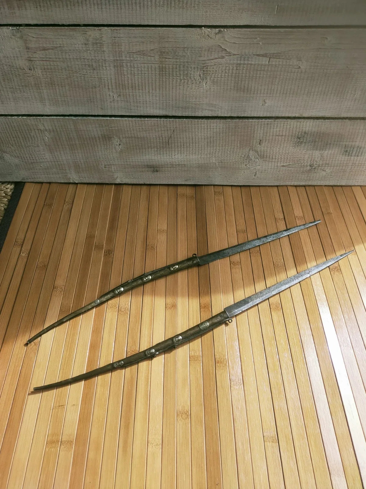 2 x anciens couteaux navaja