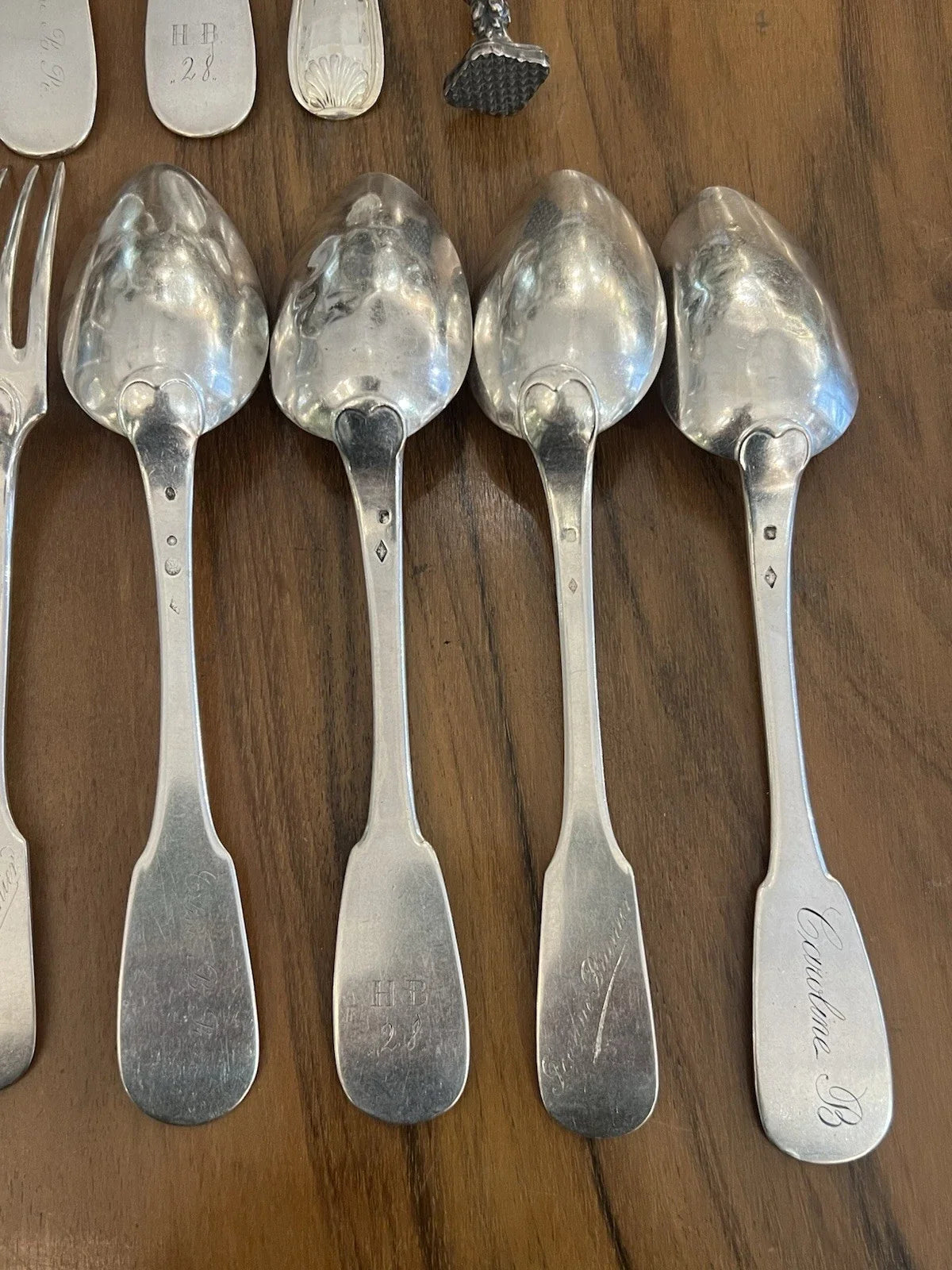 LOT COUVERTS ARGENT MASSIF 1097 G COLLECTION OU FONTE / ARGENTERIE ANCIENNE