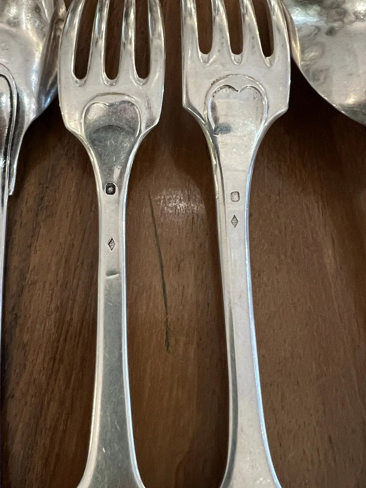 LOT COUVERTS ARGENT MASSIF 1097 G COLLECTION OU FONTE / ARGENTERIE ANCIENNE