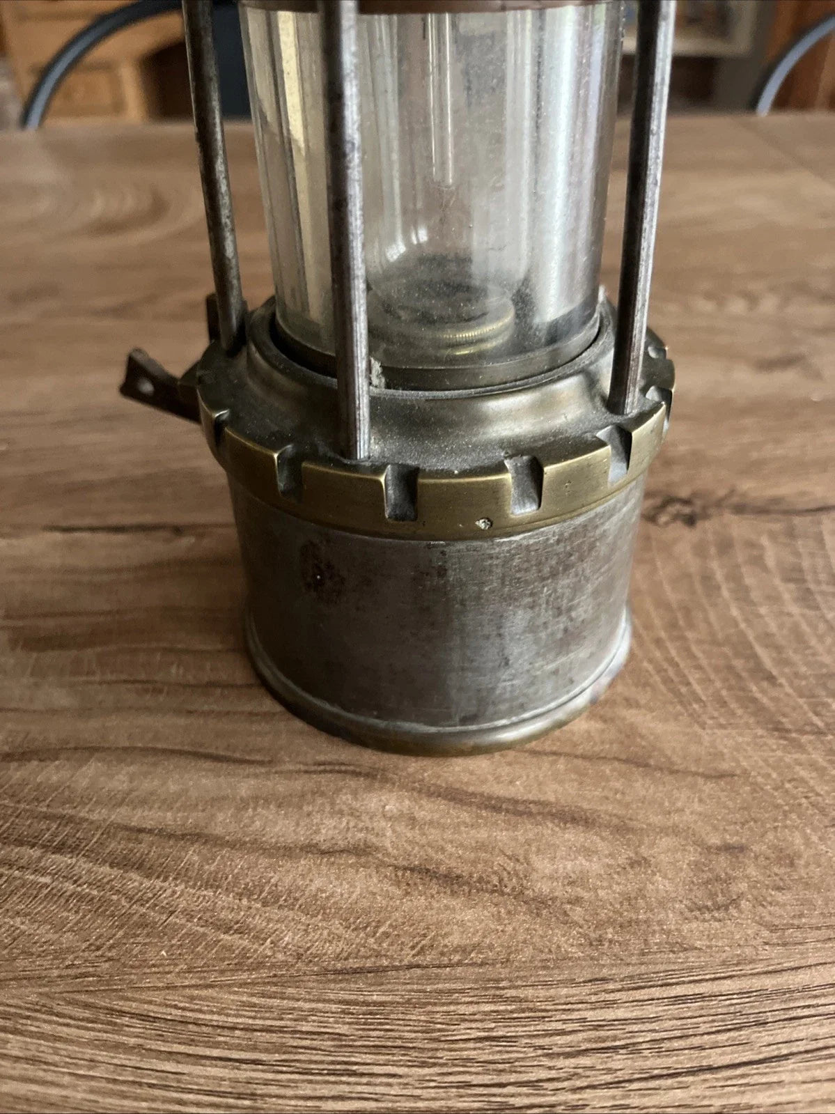 Ancienne Lampe De Mineur