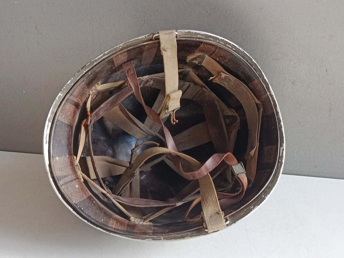 CASQUE AMERICAIN AVEC SON INTERIEUR DEBARQUEMENT WW2 39 45 US HELMET