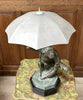 Max Le Verrier, "La pluie", Lampe singe en régule à patine verte Epoque Art Déco