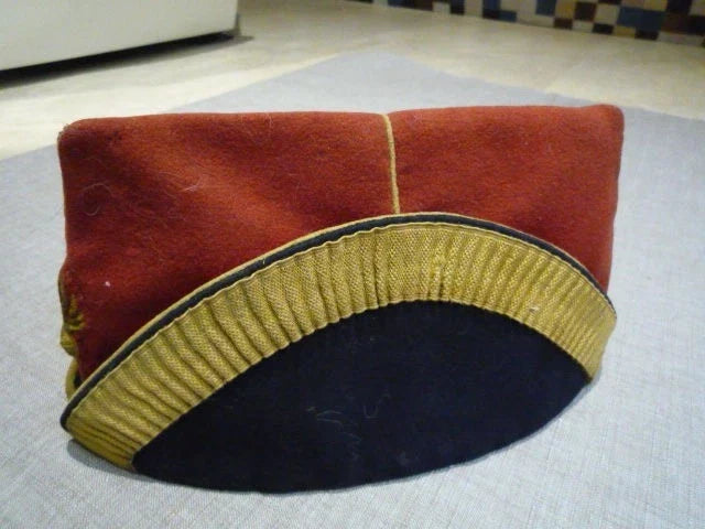 Bonnet de police du 4e régiment de voltigeurs de la garde impériale Mle 1860