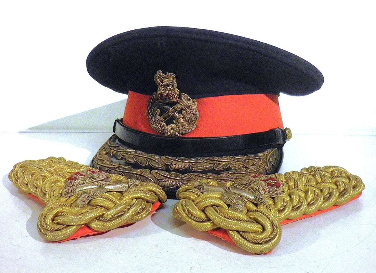 Casquette Général Anglais épaulettes MARSHALL-CORNWALL libération GB 39-45 14-18