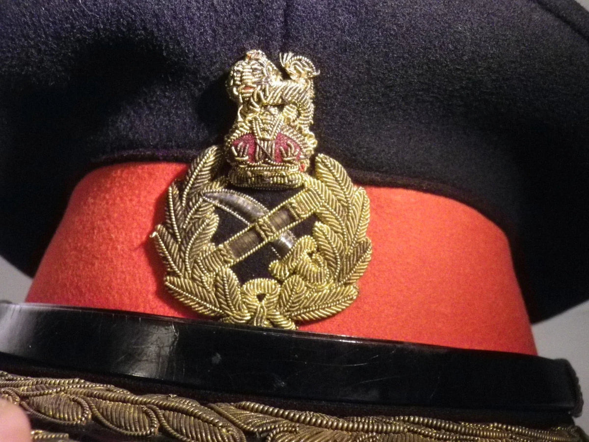 Casquette Général Anglais épaulettes MARSHALL-CORNWALL libération GB 39-45 14-18