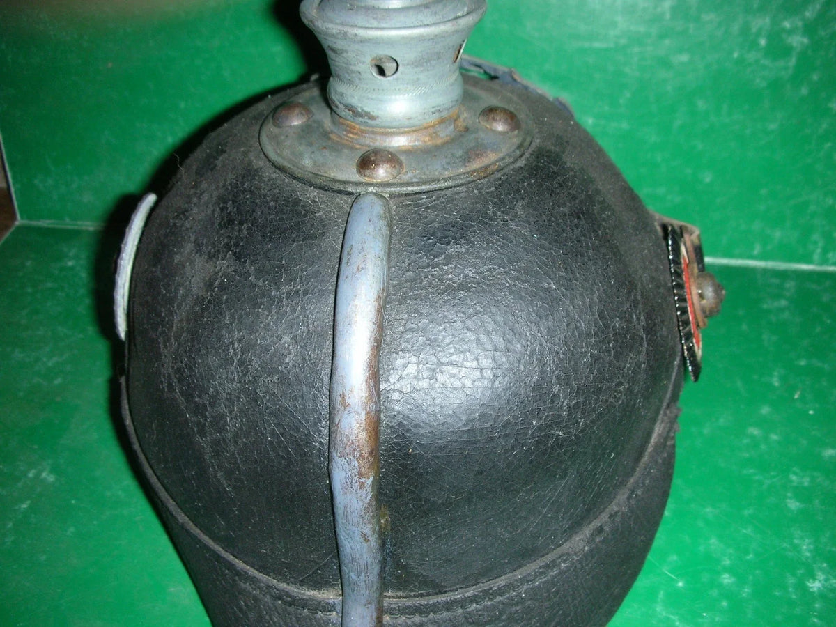 RARE CASQUE A POINTE ARTILLEUR HESSOIS 1915