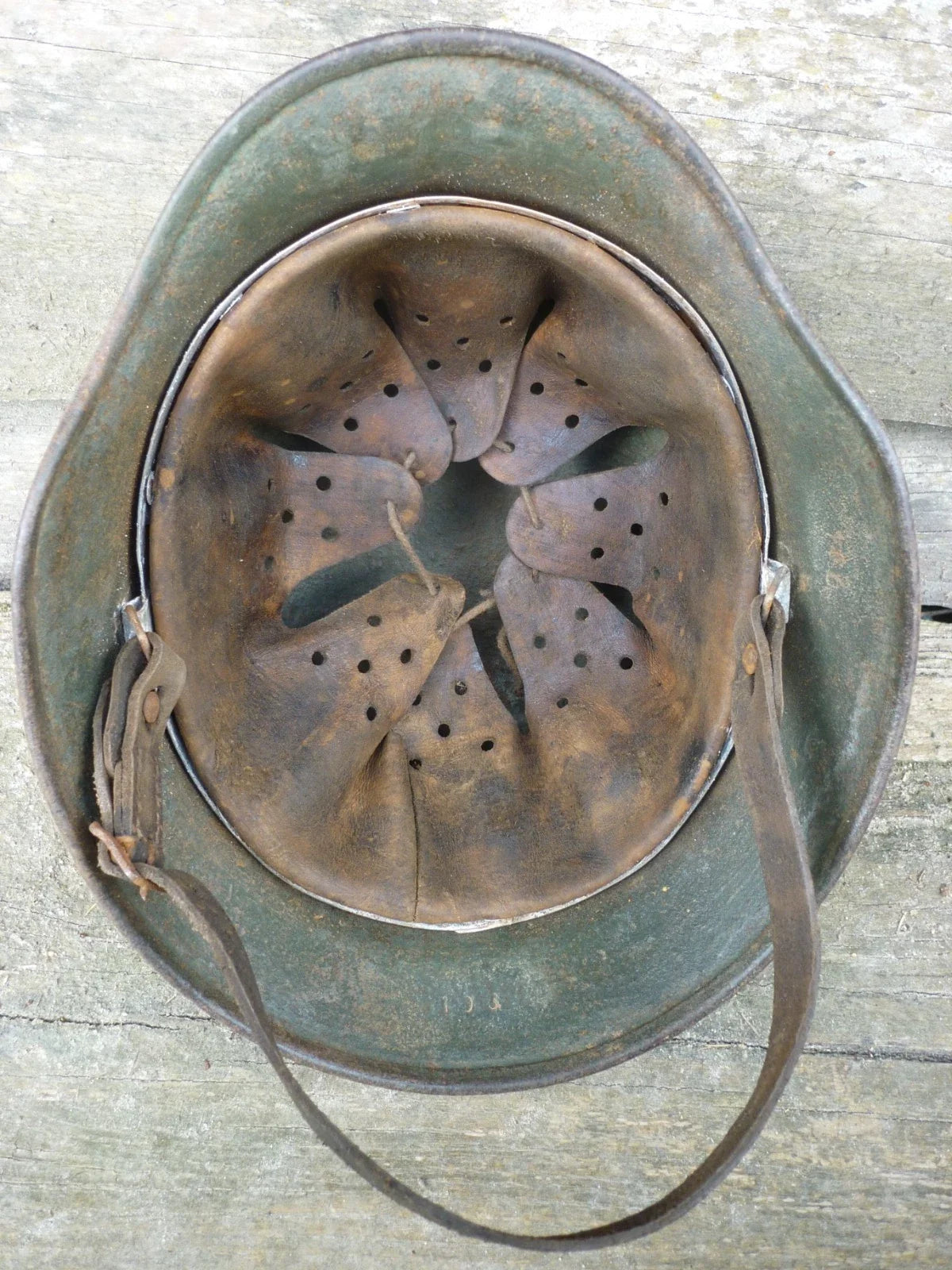 CASQUE ALLEMAND WW2 M40 "FULL"