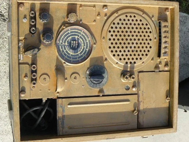 Radio militaire allemande ww2 WR1 1942