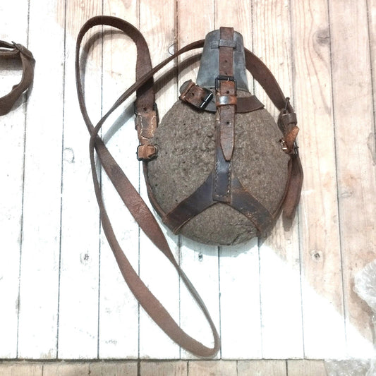 WW1 / Superbe bidon d'infirmier Allemand mle 1893 complet en TBE landser WK1