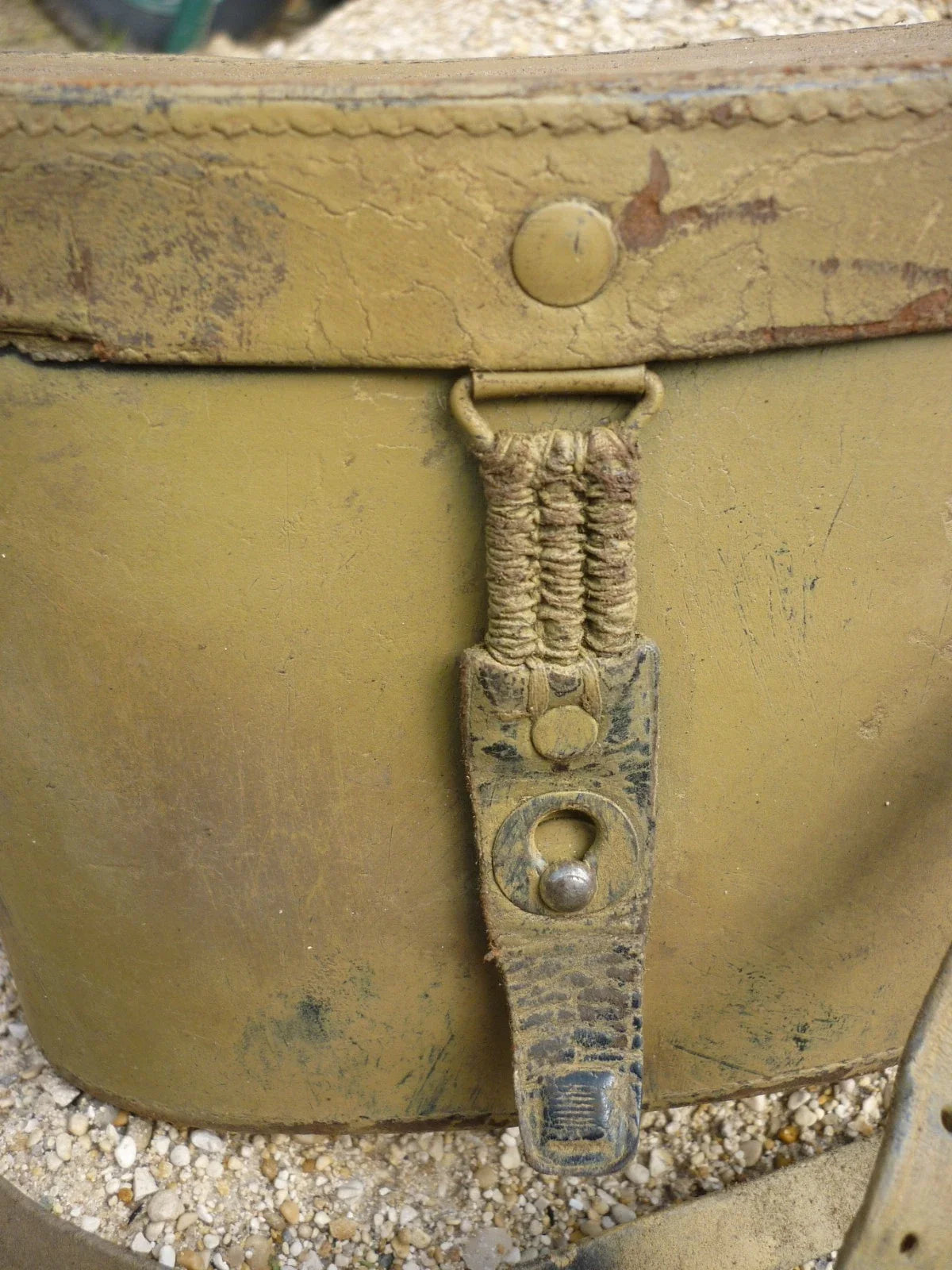 ALLEMAND WW2 JUMELLE DE CASQUE