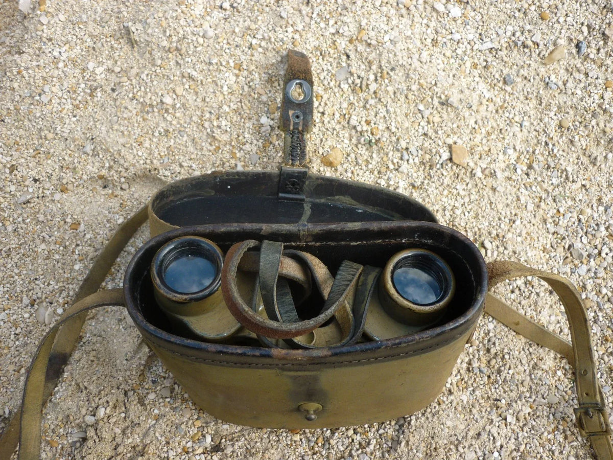 ALLEMAND WW2 JUMELLE DE CASQUE