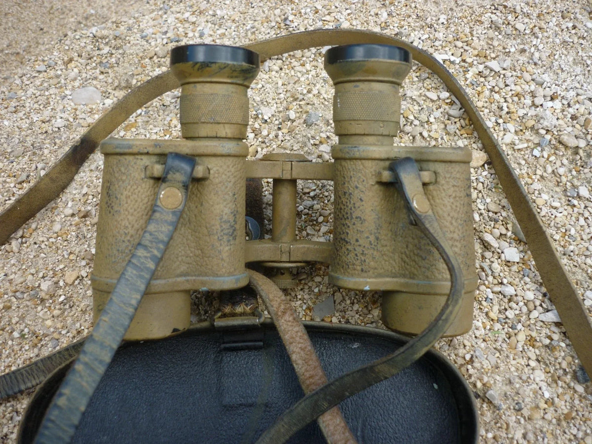 ALLEMAND WW2 JUMELLE DE CASQUE