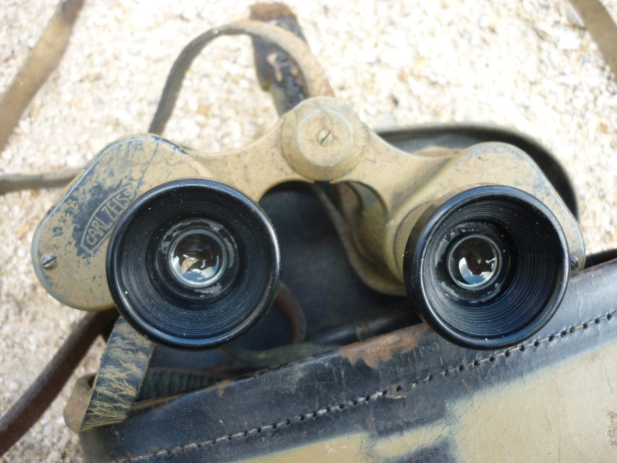 ALLEMAND WW2 JUMELLE DE CASQUE