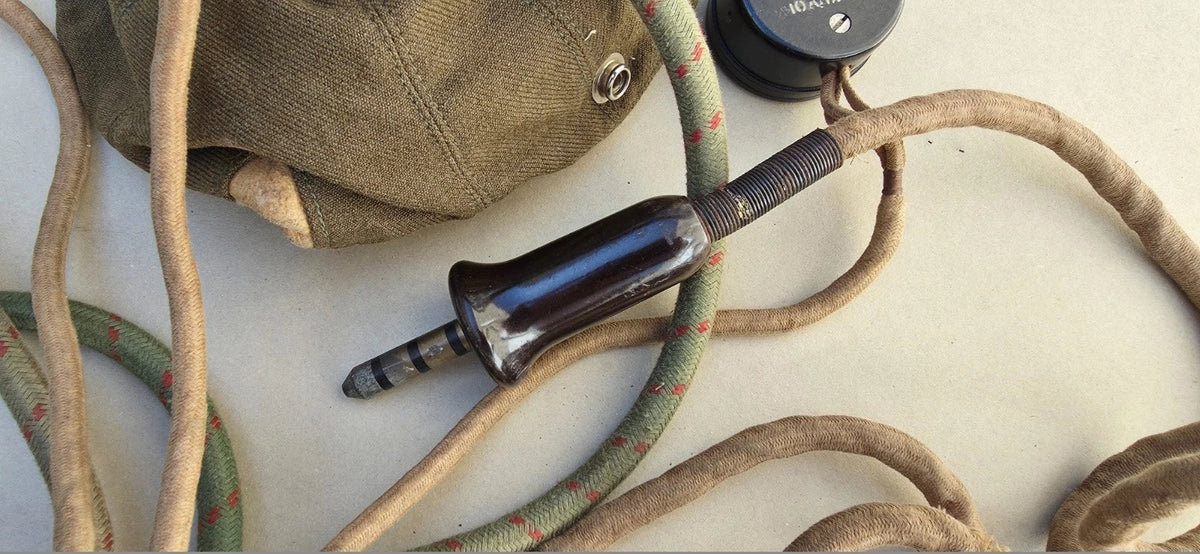 MASQUE A OXYGÈNE TYPE D AVEC MICROPHONE TYPE 26 RAF 2ème GM ROYAL AIR FORCE WW2