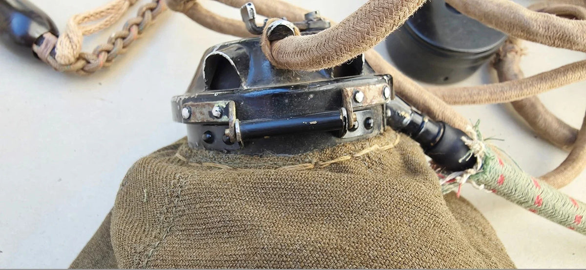 MASQUE A OXYGÈNE TYPE D AVEC MICROPHONE TYPE 26 RAF 2ème GM ROYAL AIR FORCE WW2
