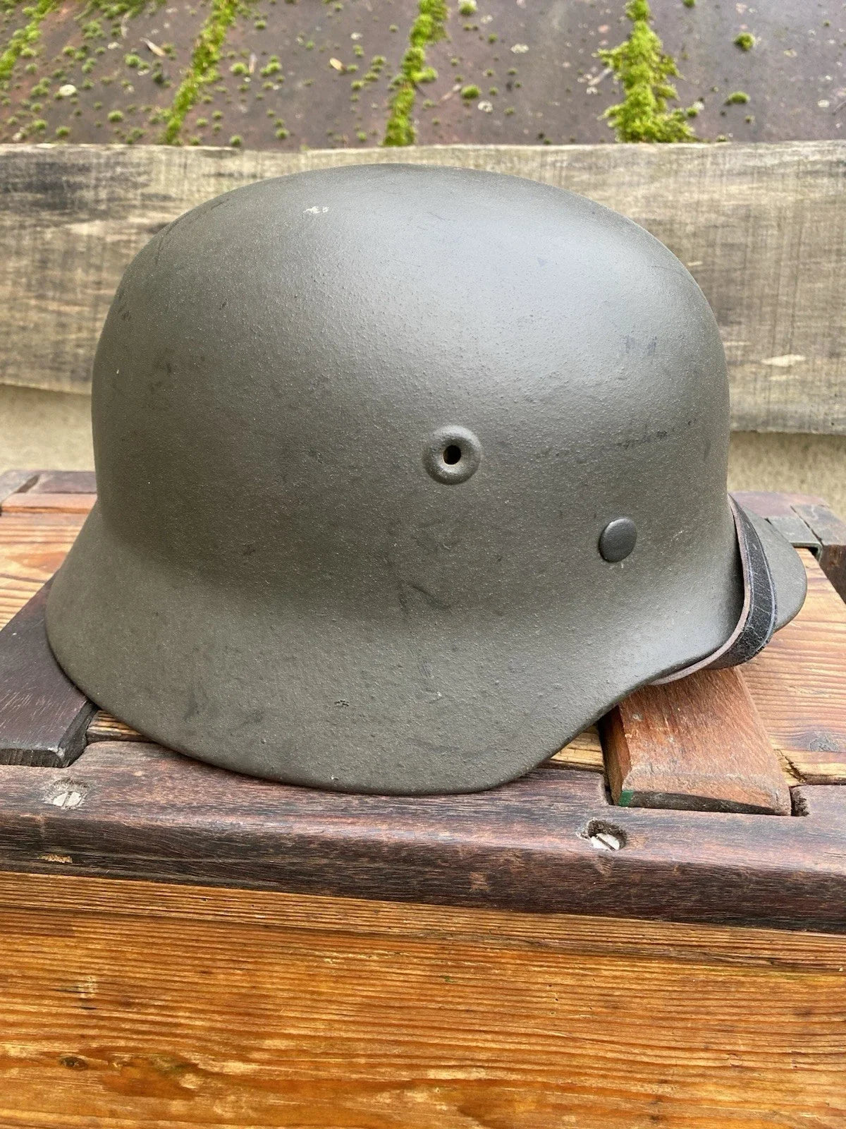 Casque allemand Quist 64 ND ww2 tardif / état proche du neuf