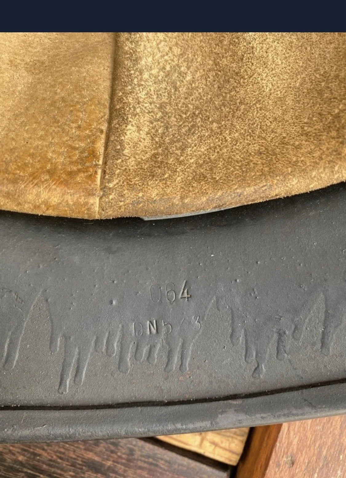 Casque allemand Quist 64 ND ww2 tardif / état proche du neuf