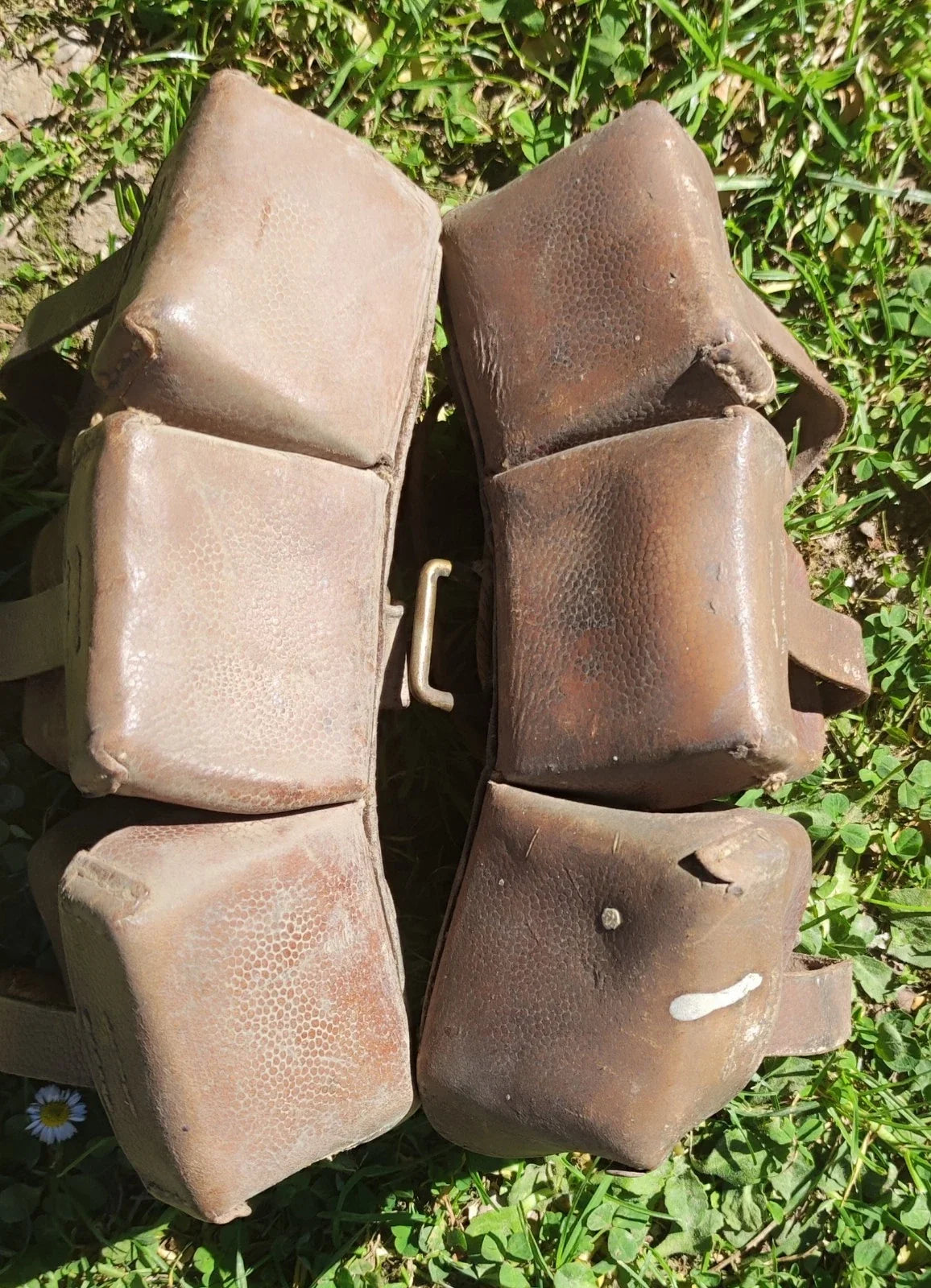 Paire cartouchière même fabricant et marquage datée 1914 allemande Prusse ww1