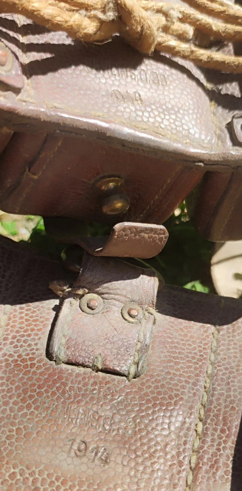 Paire cartouchière même fabricant et marquage datée 1914 allemande Prusse ww1