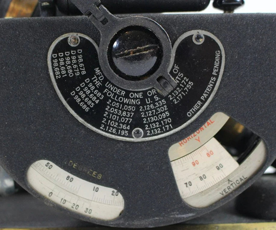 Appareil de mesure US Army - US ARMY WW2 ( matériel original )