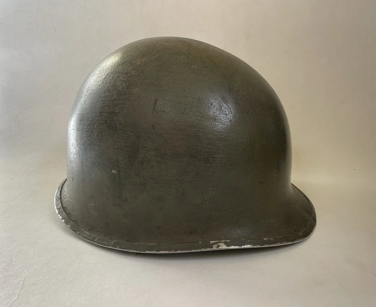 US WW2 - Casque M1 pattes fixes - Barre ETO Follow me - 100% original 2nd guerre