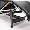Original Cassina LC4 chaise longue cuir design classique chrome Bauhaus Le Corbusier top