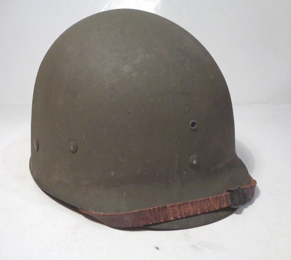Authentique Casque américain US WW2, fab. Avril 1944, jonc avant, liner Firestone, nominatif