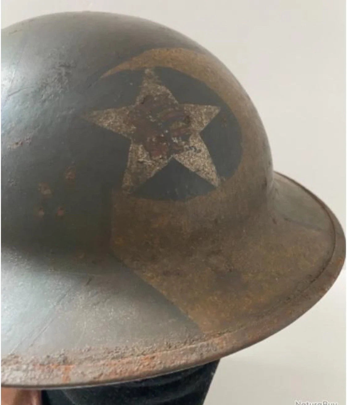 Casque US M1917 WW1 (type Brodie) – authentique – dans son ju