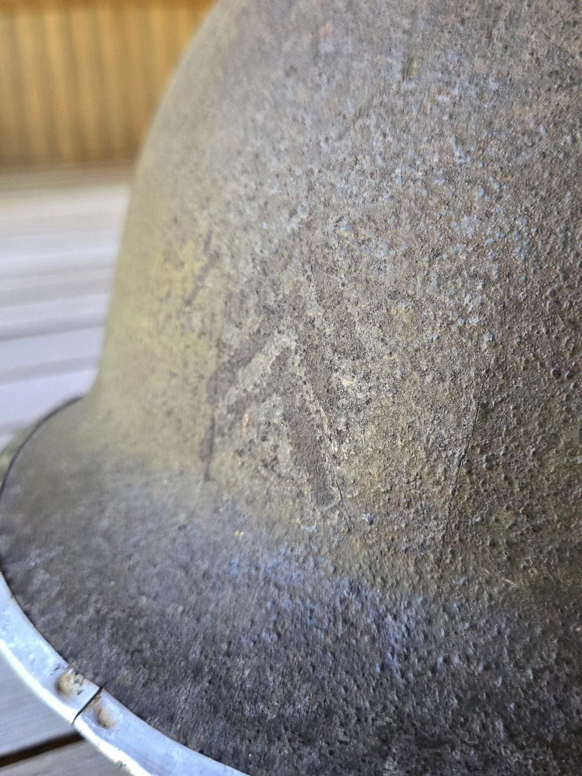 Authentique Casque US M1 ww2 de sergent à pattes fixes