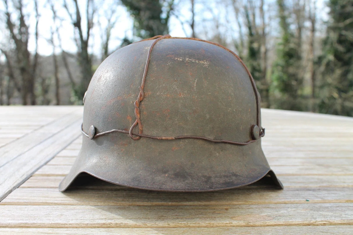 Authentique Casque allemand modèle 42
