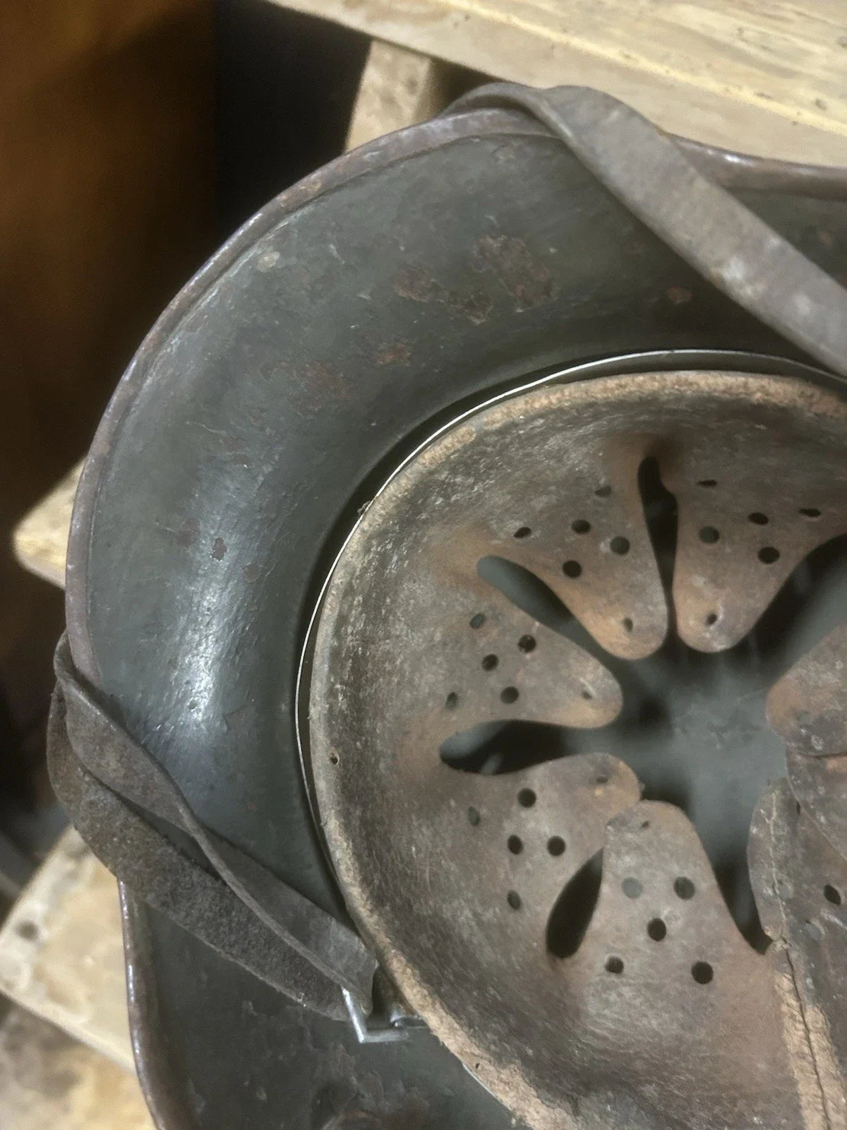 Authentique Casque Allemand Modèle 16 German Helmet Marquage Complet tout Origine
