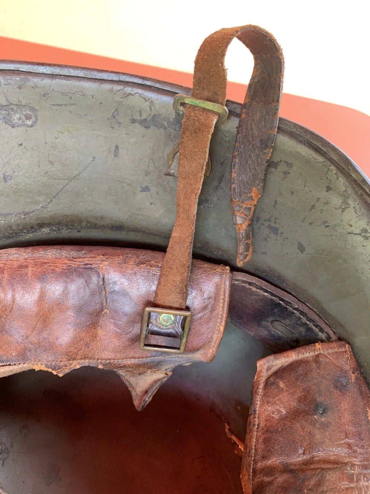 Authentique Casque allemand ou Stalhelm Mod. 16
