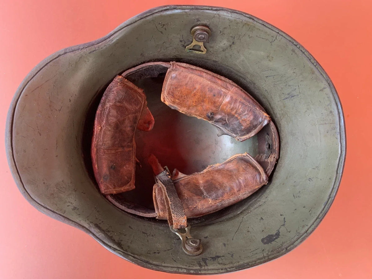 Authentique Casque allemand ou Stalhelm Mod. 16