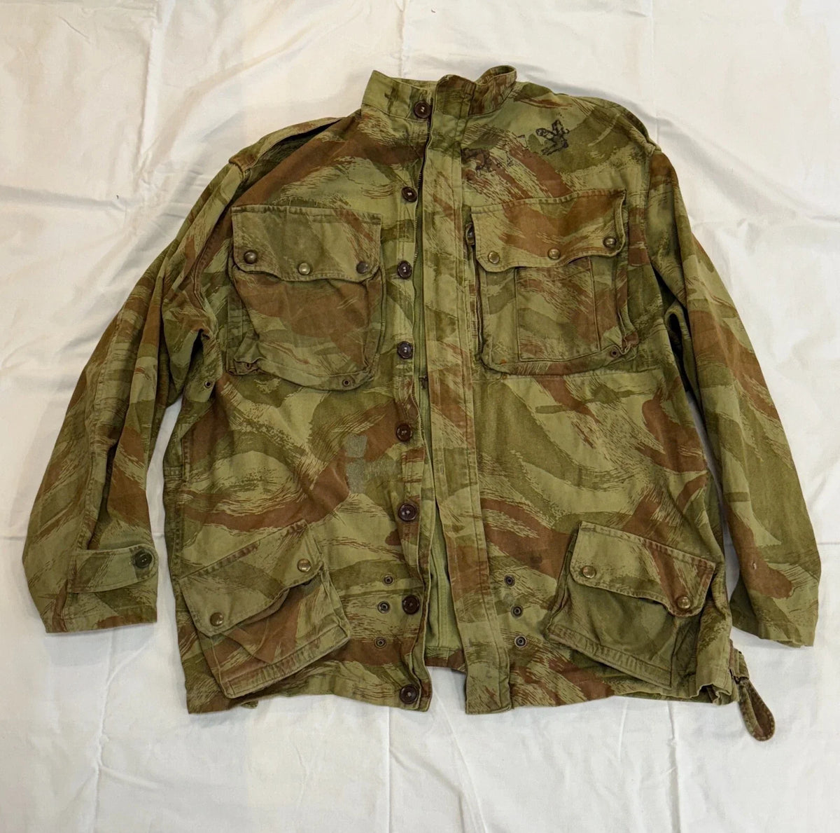 AUTHENTIQUE MILITARIA VESTE PARACHUTISTE TAP 47/53 INDOCHINE ALGERIE CAMOUFLAGE